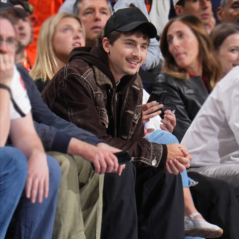 Kincks VS Philadelphia 76er Timothee Chalamet Jacket outfit look