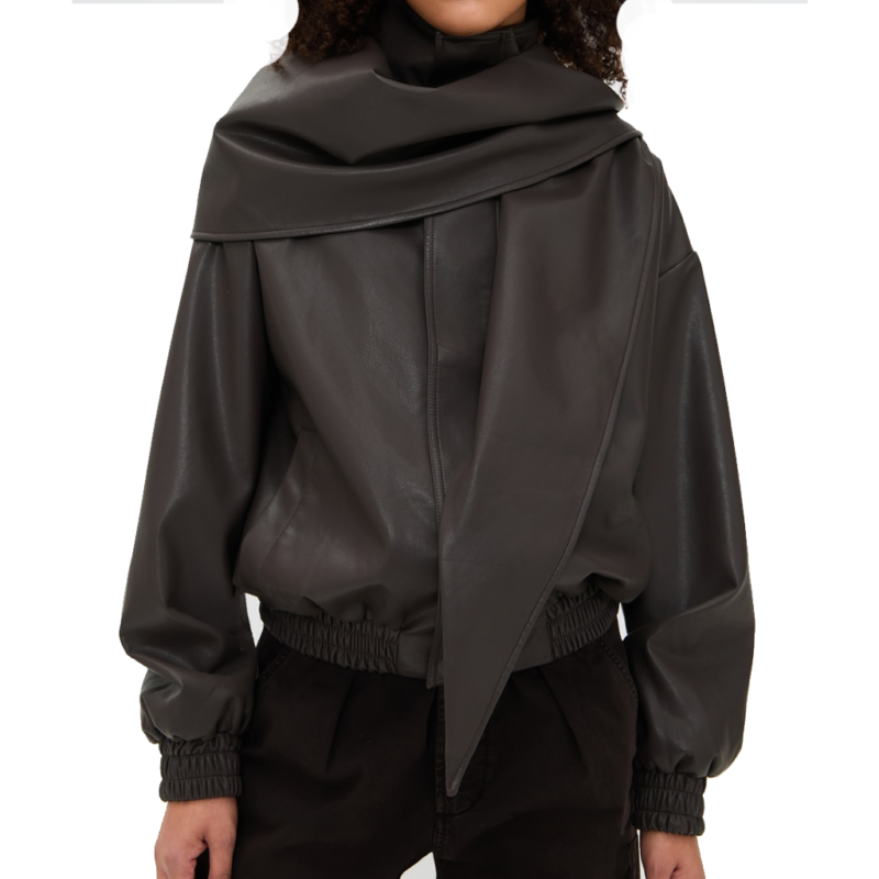 PFW Sarah Pidgeon Jacket model style