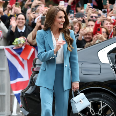 Reggio Emilia Visit Kate Middleton Blazer front view