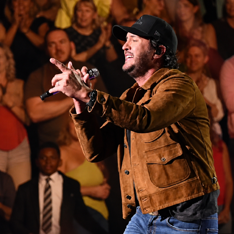 Taylor Swift Night 2026 Luke Bryan Jacket street style