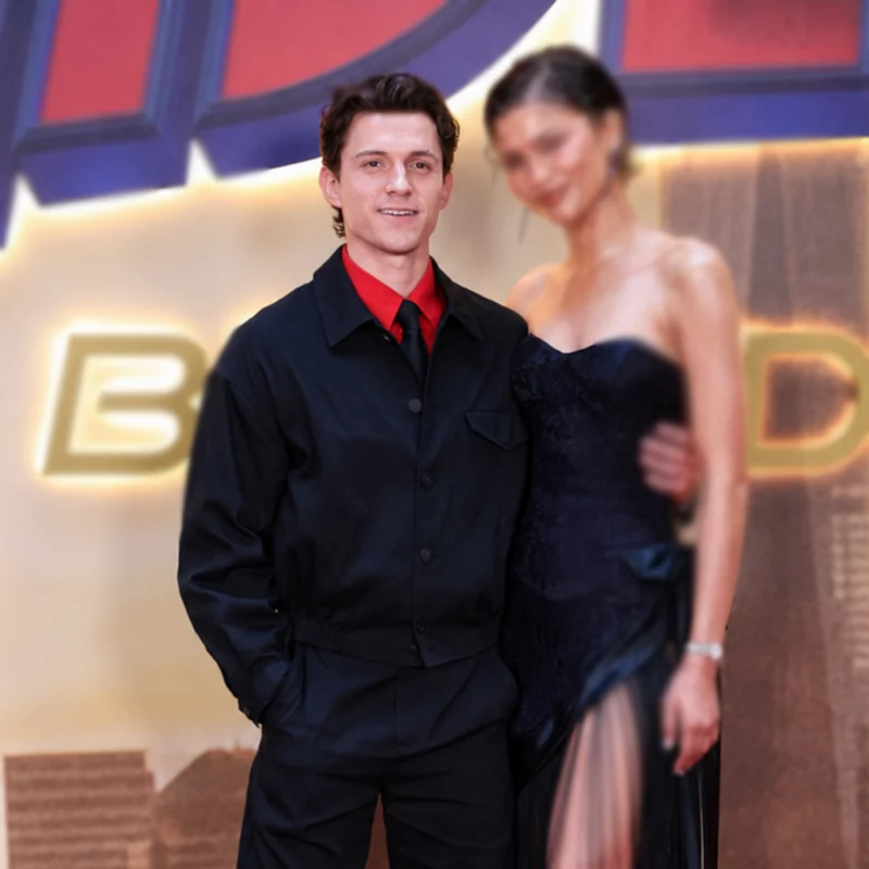 Photocall Brand New Day Spider Man Tom Holland Jacket