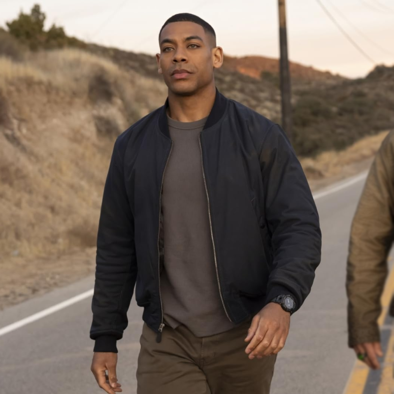 Lanterns S01 Aaron Pierre Blue Jacket