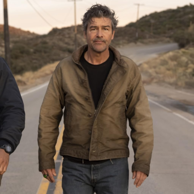 Lanterns S01 Kyle Chandler Brown Jacket