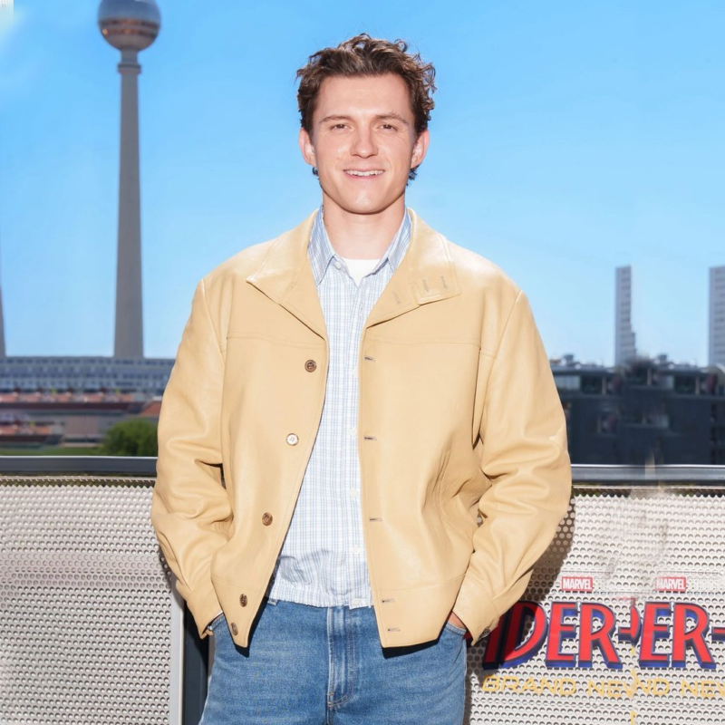 Press Tour Photocall Tom Holland Beige Jacket