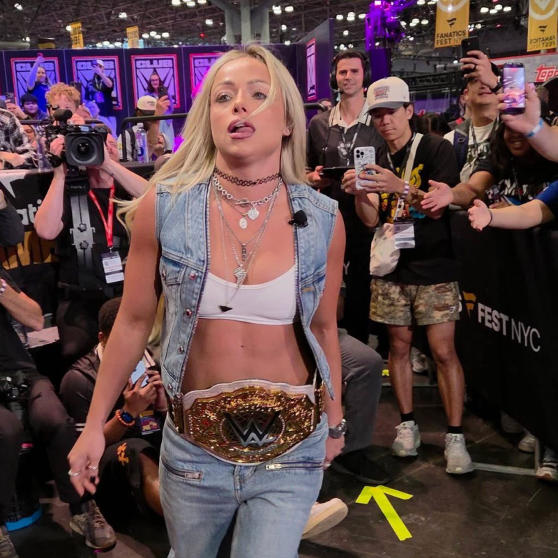 Fanatics Fest 2026 Liv Morgan Vest