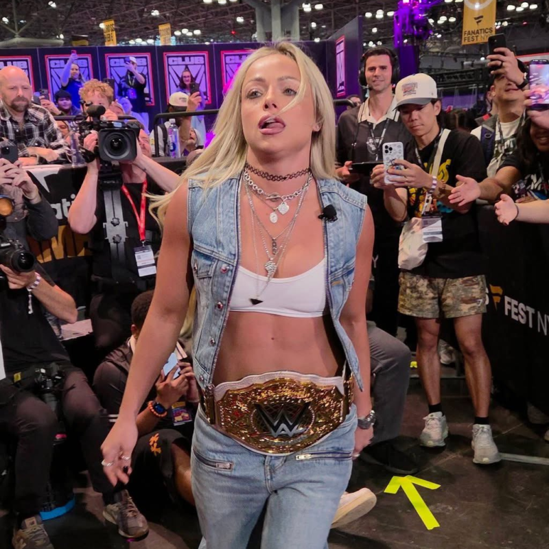 Fanatics Fest 2026 Liv Morgan Vest