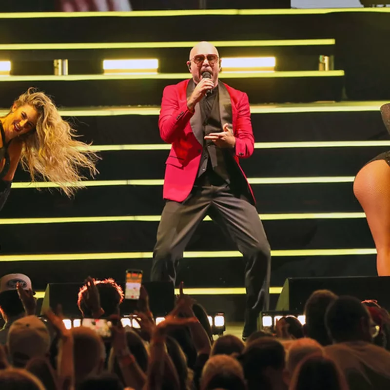 I m Back Tour 2026 Pitbull Suit