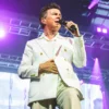 Lincoln Castle 2026 Rick Astley Blazer
