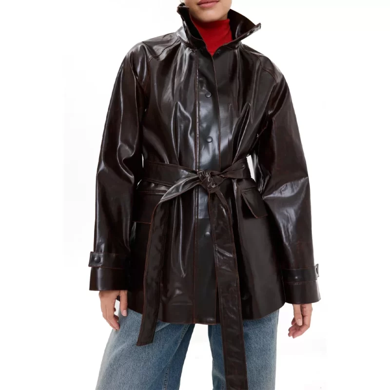 Lucky S01 Annette Bening Brown Coat