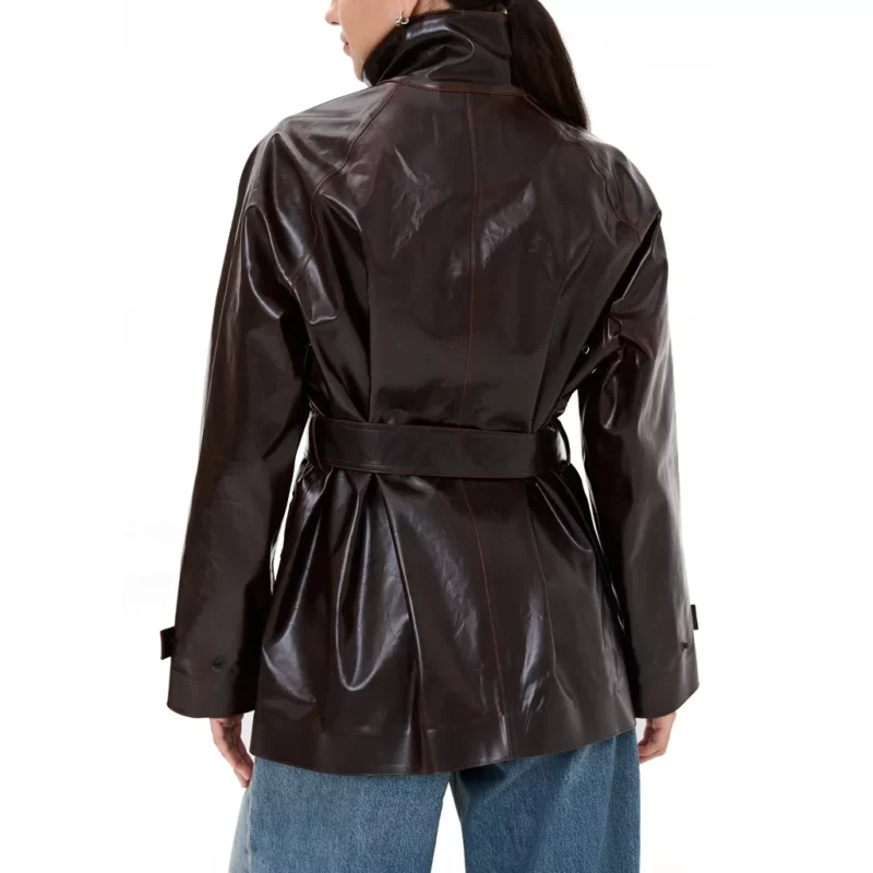 Lucky S01 Annette Bening Brown Coat