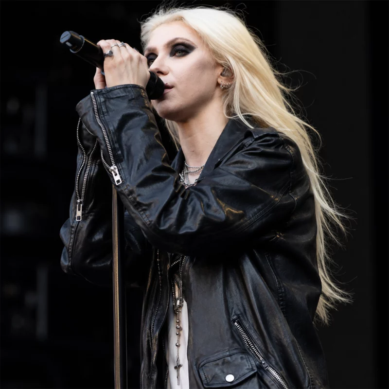 Leviâ€™s Stadium 2026 Taylor Momsen Jacket