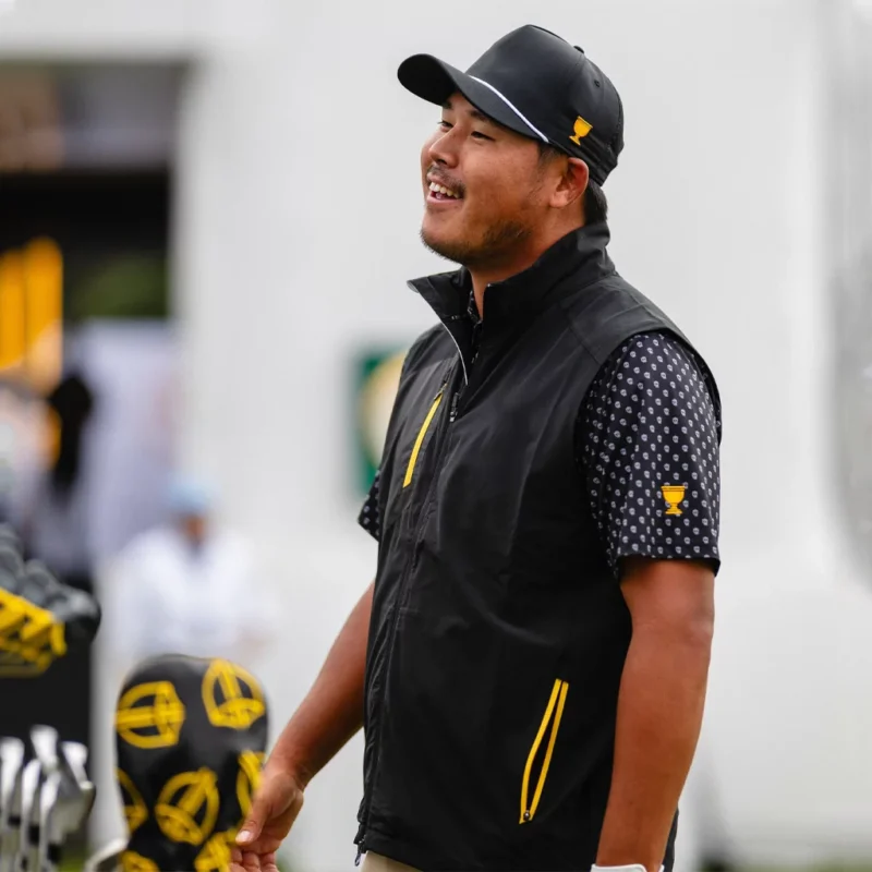 Presidents Cup Si Woo Kim Vest