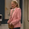 Leanne S02 Kristen Johnston Pink Blazer