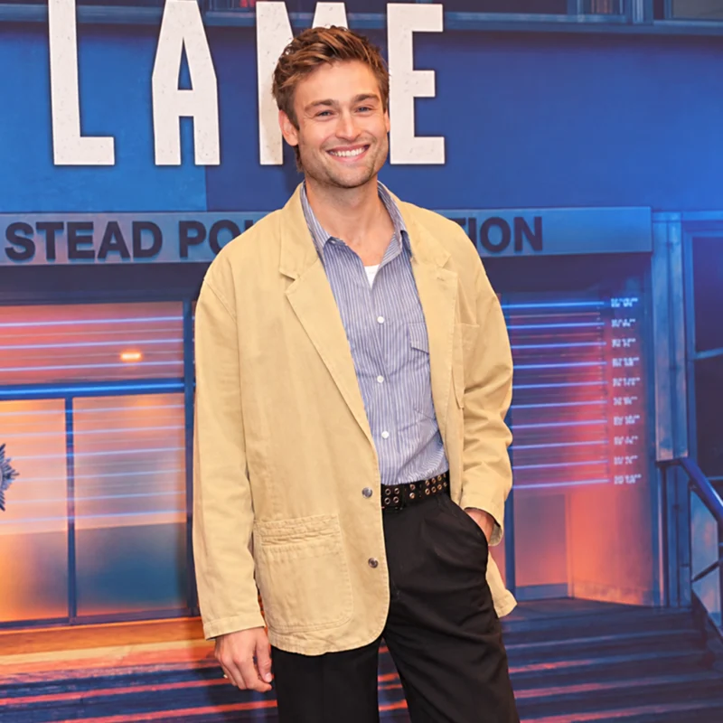 Photocall Event Douglas Booth Blazer