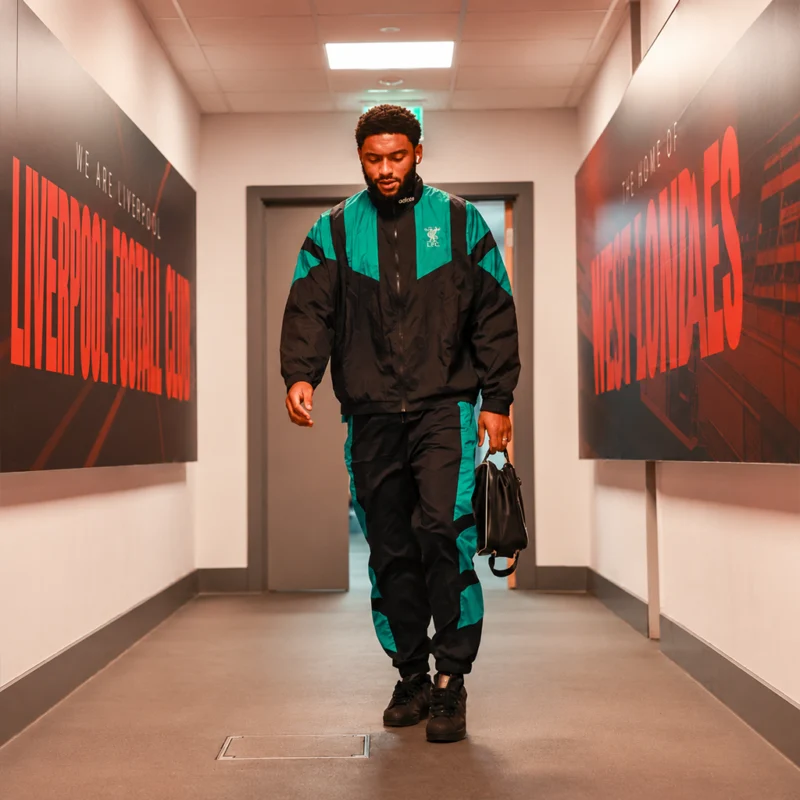 Liverpool FC 2026 Travel Arrivel Tracksuit