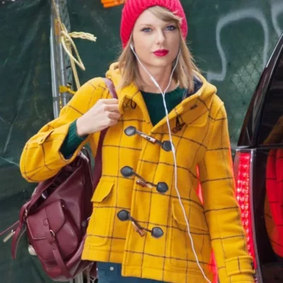 Taylor Swift Loves Duffle Coat