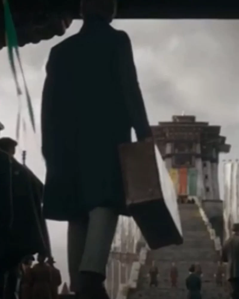Eddie Redmayne Fantastic Beasts The Secrets Of Dumbledore Coat