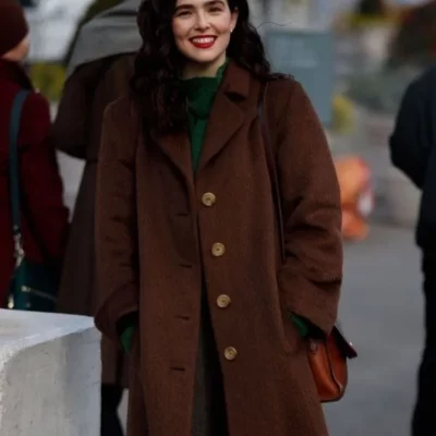 Zoey Deutch Something From Tiffanyâ€™s Coat